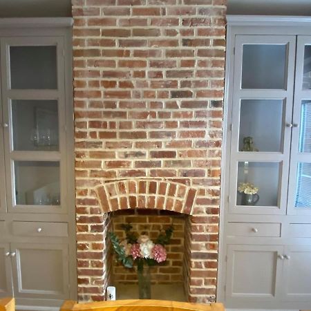 Luxurious 3 Bedroom House With Permit Parking Norwich Eksteriør bilde