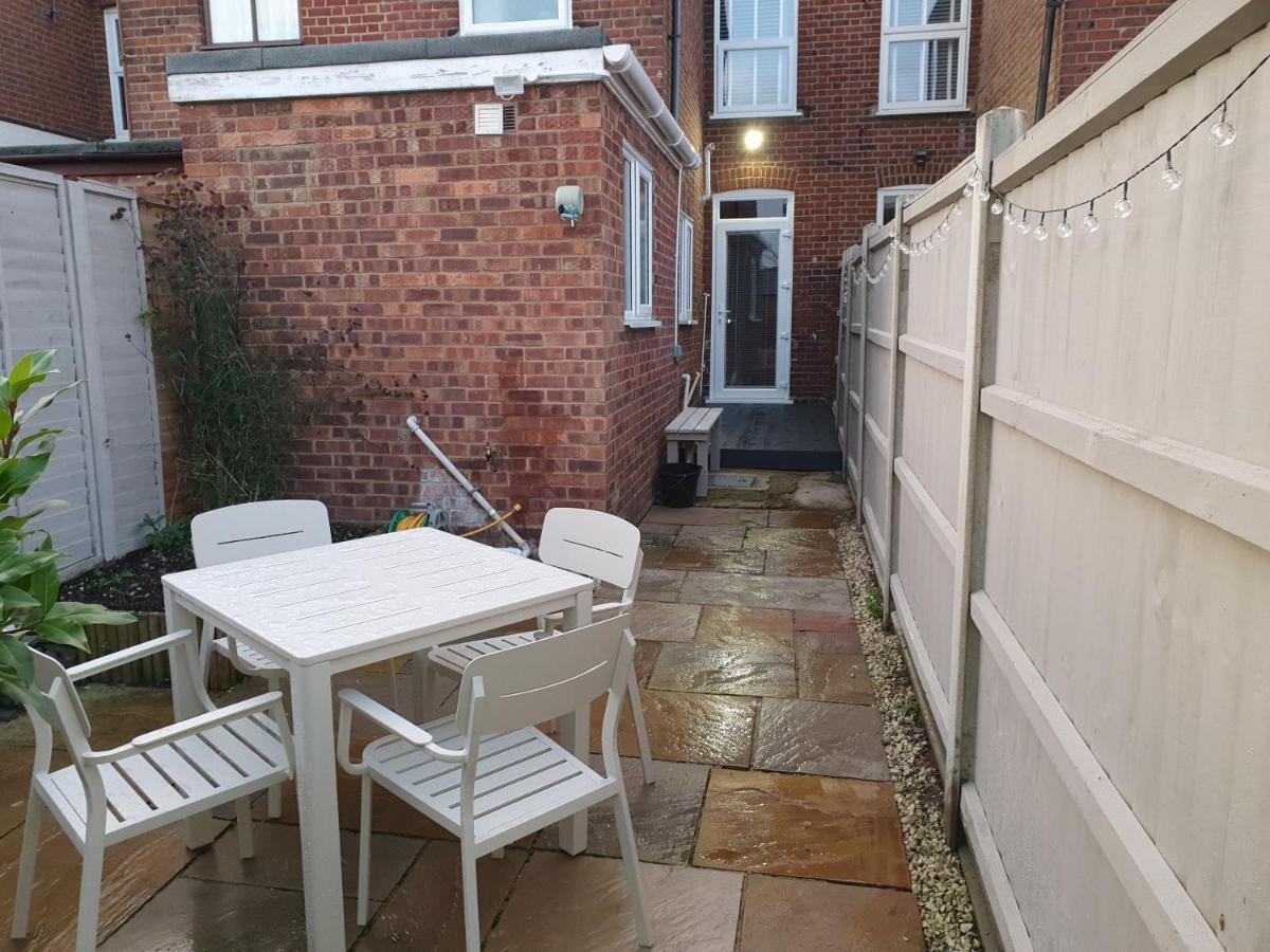Luxurious 3 Bedroom House With Permit Parking Norwich Eksteriør bilde